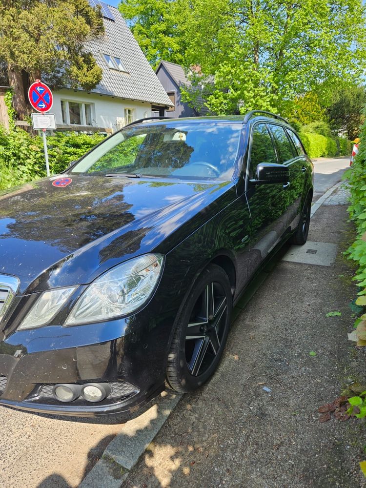 Vand Mercedes Benz E 220