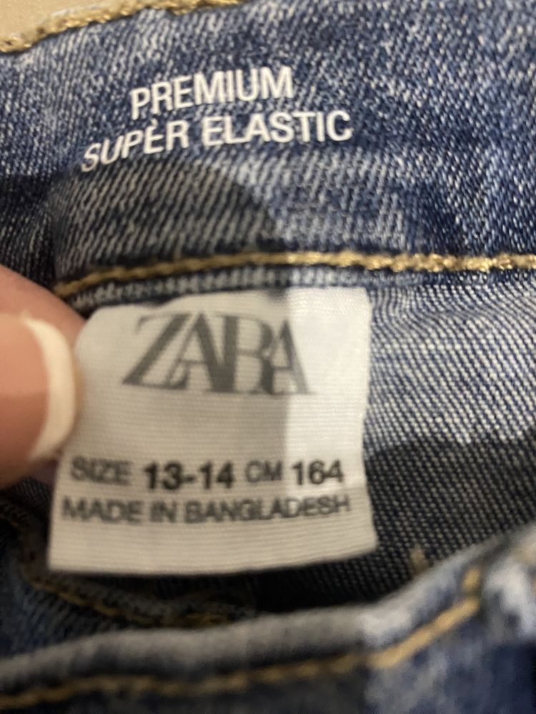 Детски вталени дънки Zara