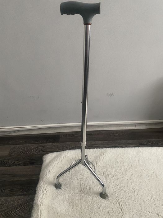 Бастун триопорен