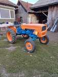Vând tractor fiat ân 2 cilindri