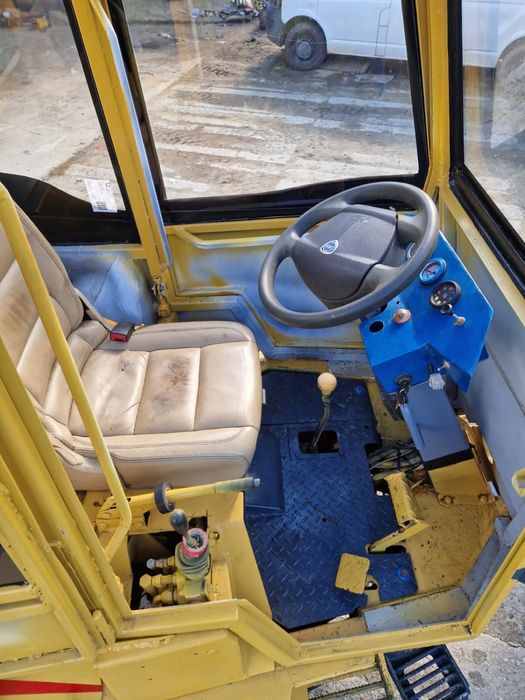 Dumper 4x4 Benford