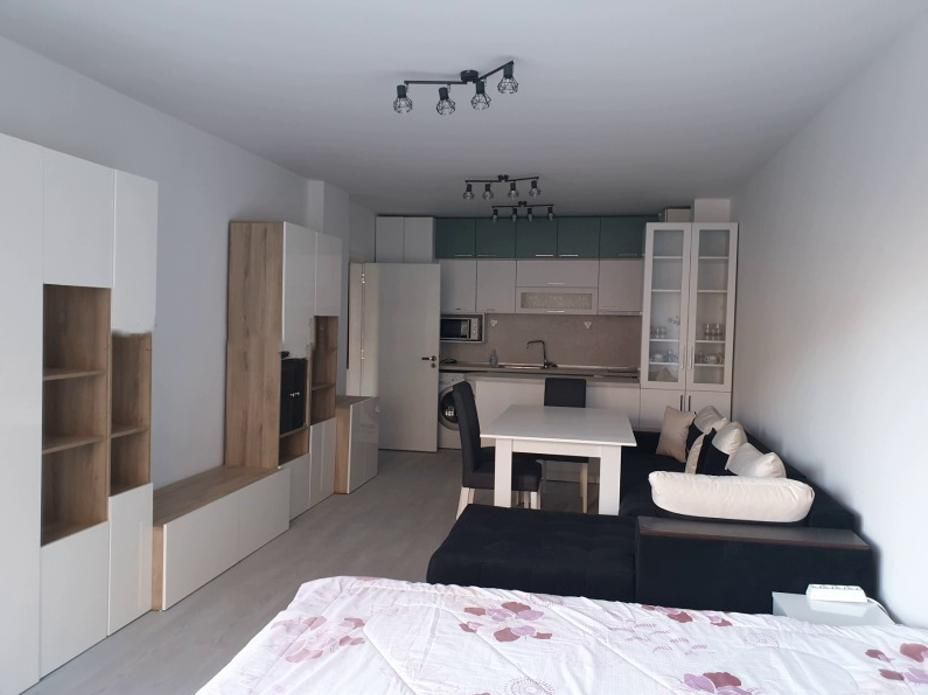 Дава се под наем Двустаен апартамент в София, Малинова долина - 80 кв.м за 675 € - Снимка #1