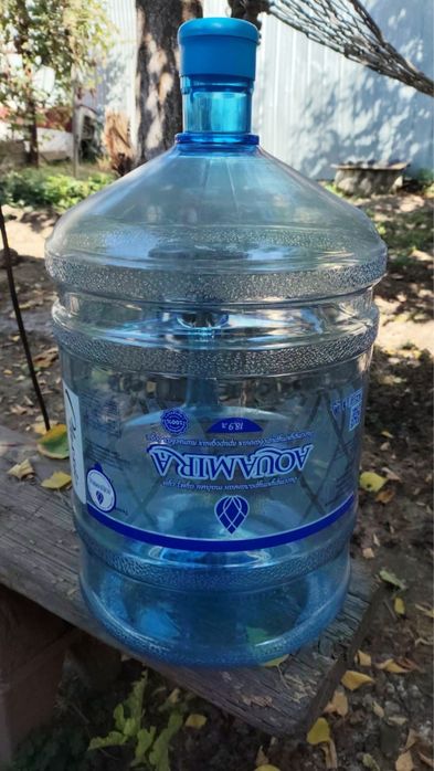 Поликарбонатные бутыли для воды 18,9л