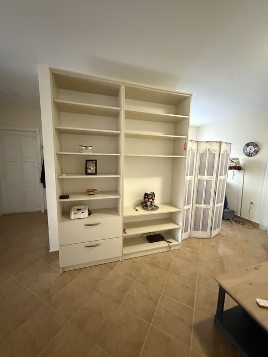 Секция с размери 230/180