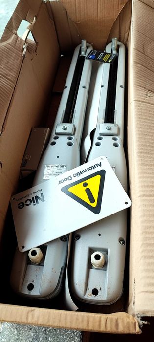 Automatizare poartă batantă.