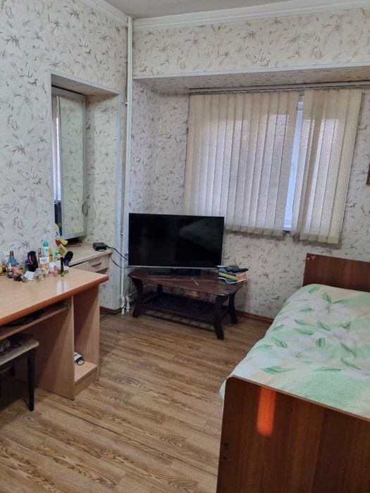 Срочно продаю 5/5/9кв на Ц1