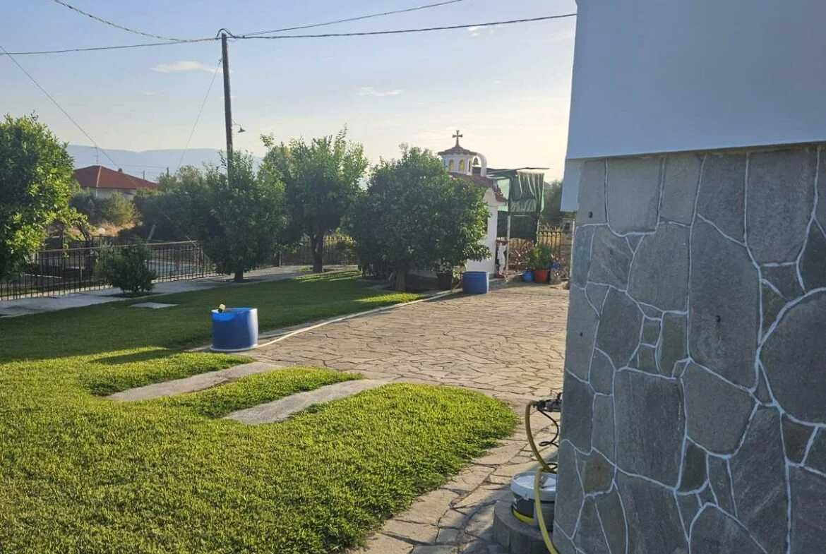 Къща в Серайки Акти