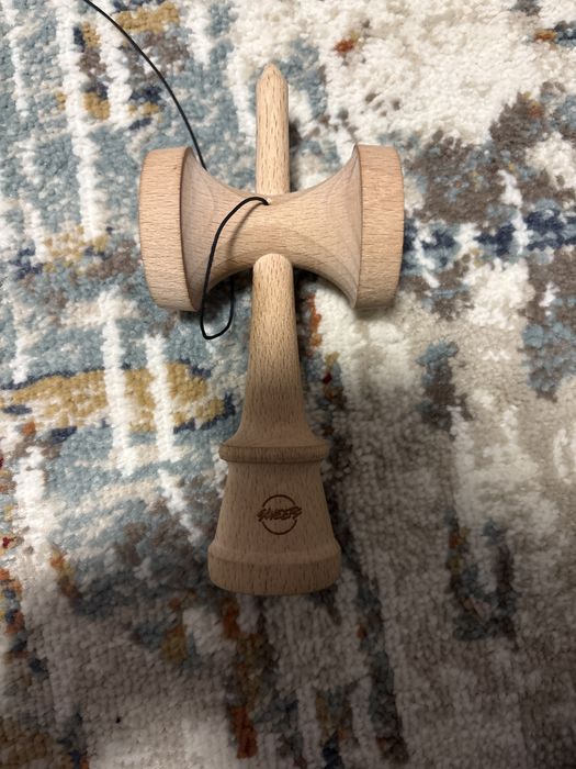 Kendama Sweets Classic Tracker Sea Blue Broken Shape ( ata + cutie )