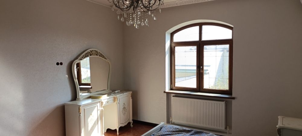 Uy sotiladi 6 sotok oxunboboev srochna