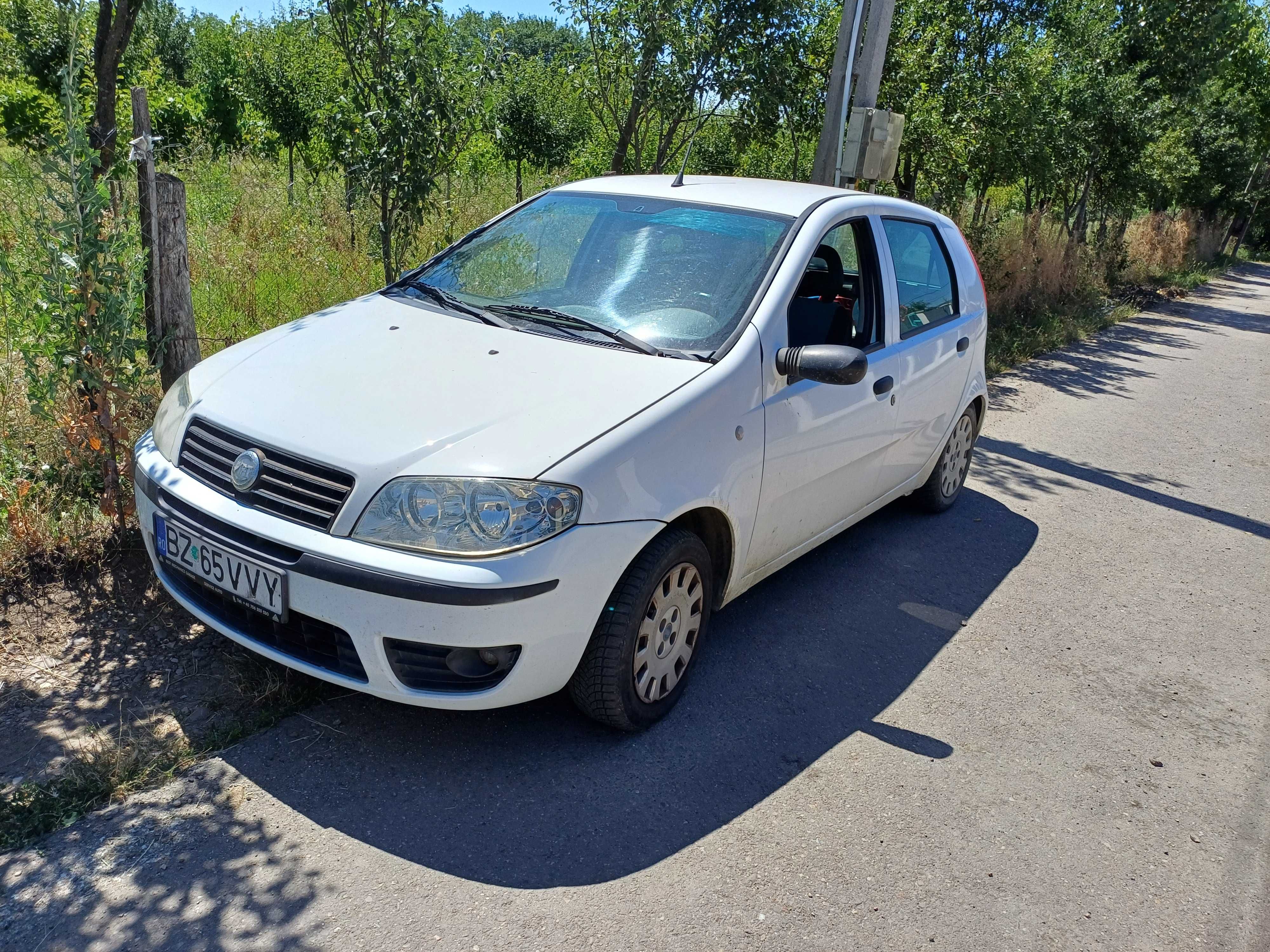 Vând Fiat Punto 1.3 benzină + GPL 2000 lei.