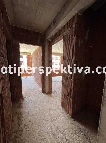 реф.17107 Нова луксозна сграда, среден етаж-Остромила!