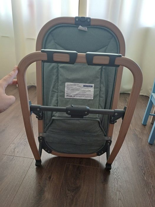 Бебешки шезлонг / люлка chipolino