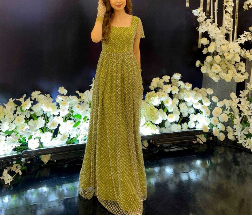 Платье вечернее ручной работы