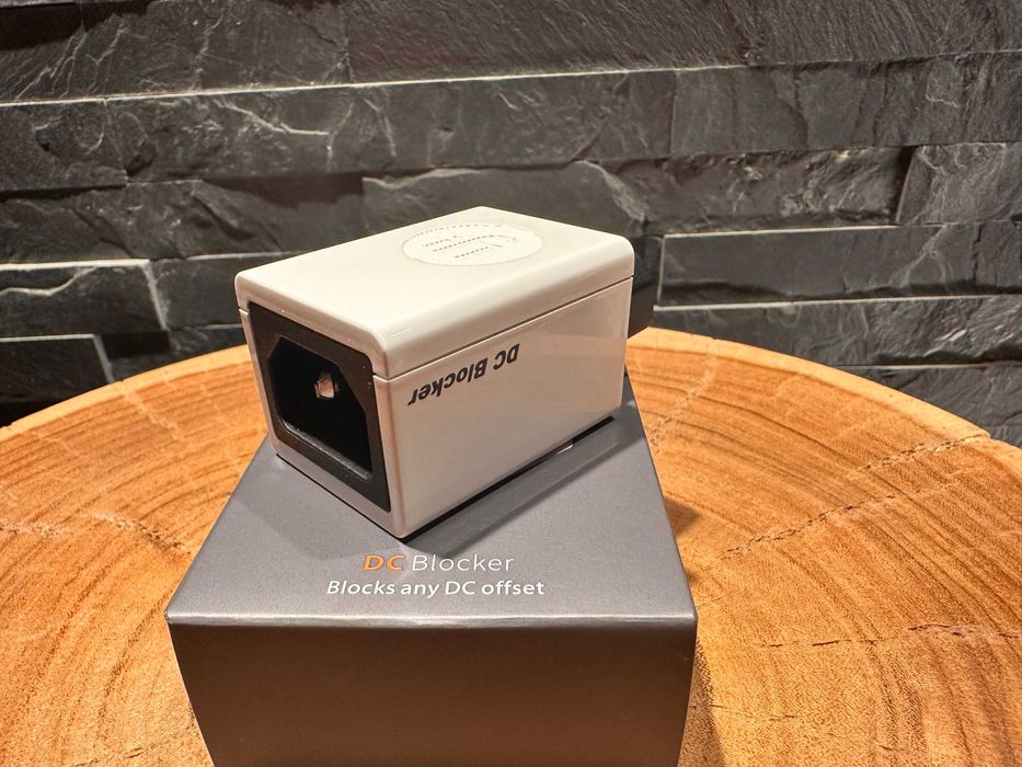 Filtru iFi Audio DC Blocker • Elimină DC Offset • SilentPower • Ca nou