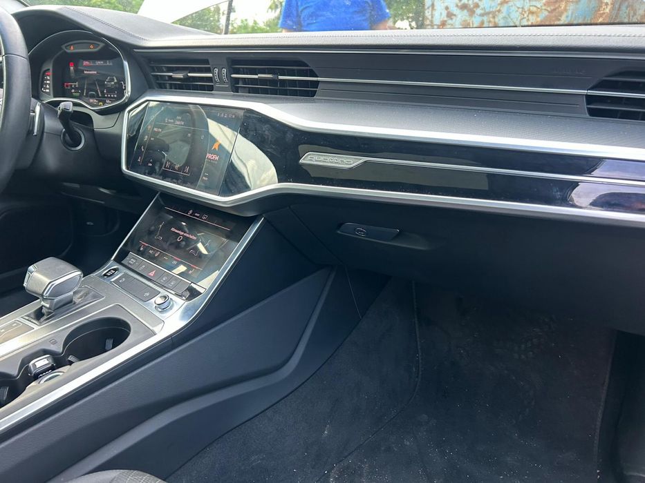 Planșă bord, airbag volan,airbag pasager și centuri față Audi A6 4K C8