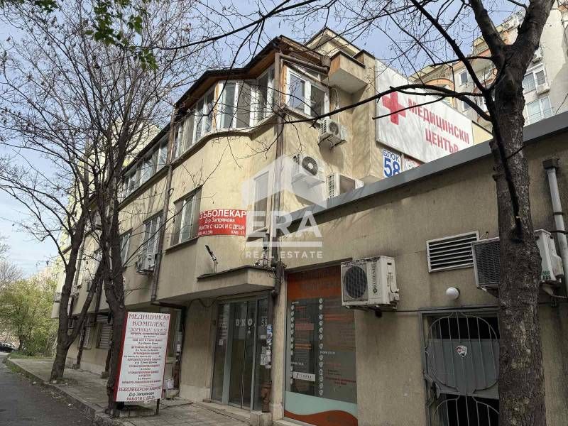 Продава се Офис в Бургас, Зорница - 106 кв.м за 1415 €/кв.м - Снимка #9