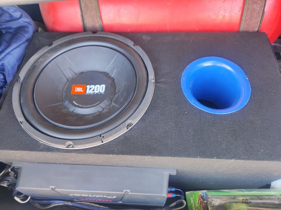 Pioner usilitel 1000 wat jbl sam bufer yashiki komplekt