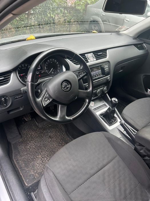 Vând skoda octavia 3 2015 2.0tdi 150cp