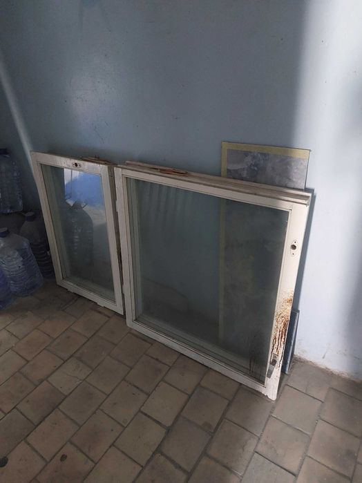 Отдам  деревянные  рамы