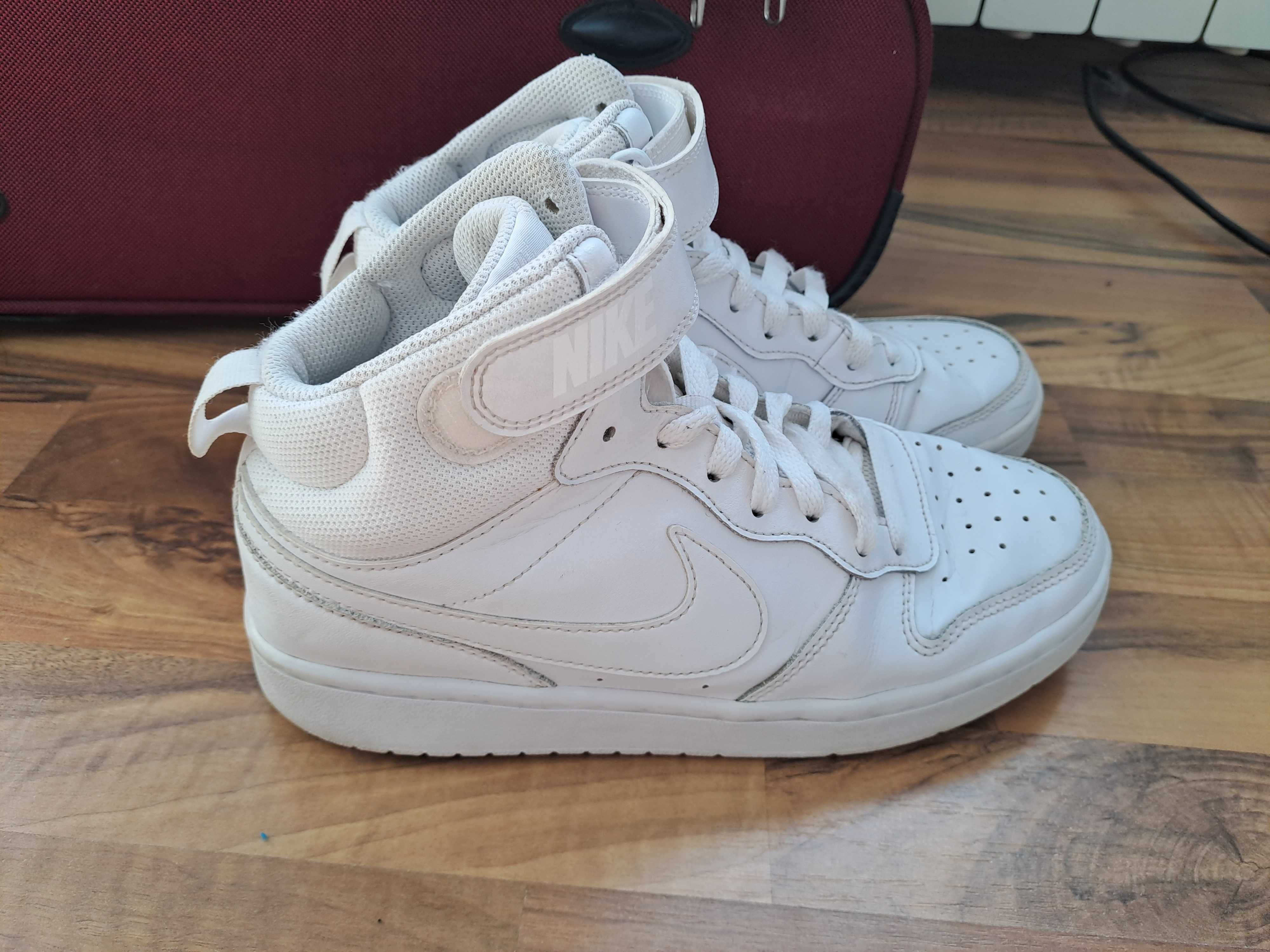 Високи маратонки nike 38.5