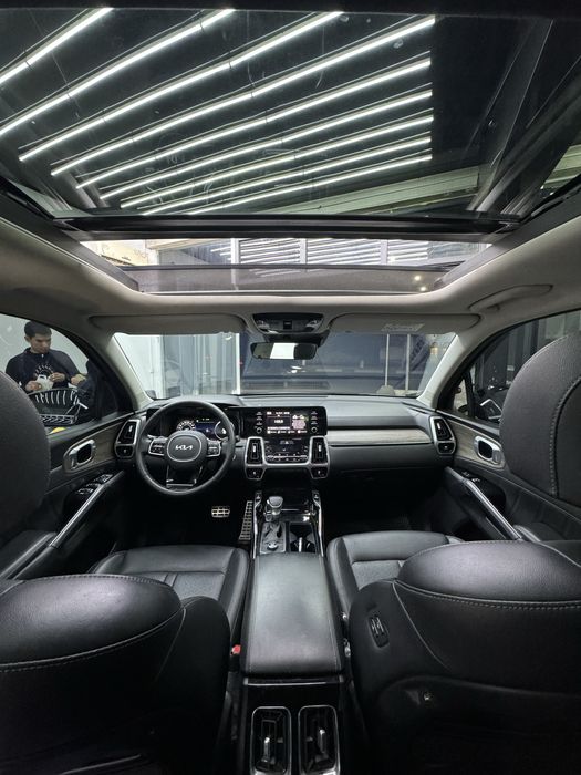 Kia Sorento 2023-yil Toza Sotiladi
