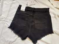 Черни къси панталонки Zara