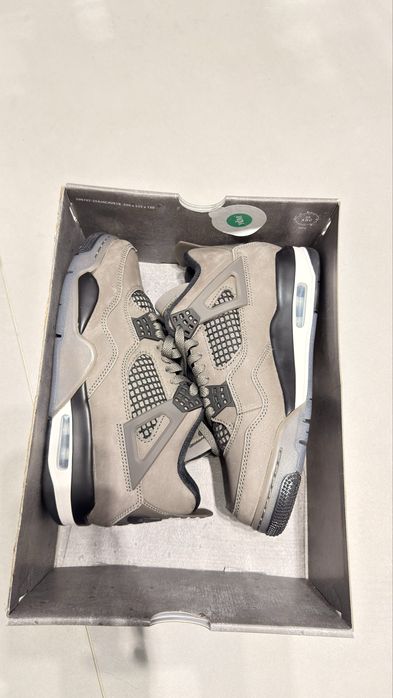 Air Jordan Retro 4 Cave Stone