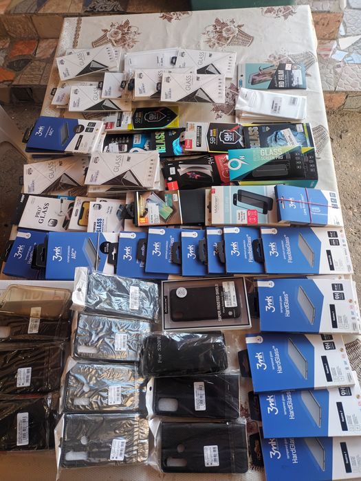 Здравей Те продавам работешти телефони и неработешти