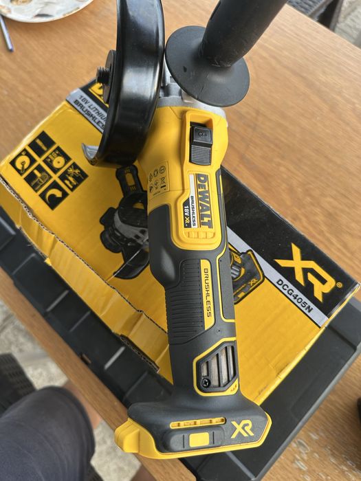 Flex DEWALT 2025 nou