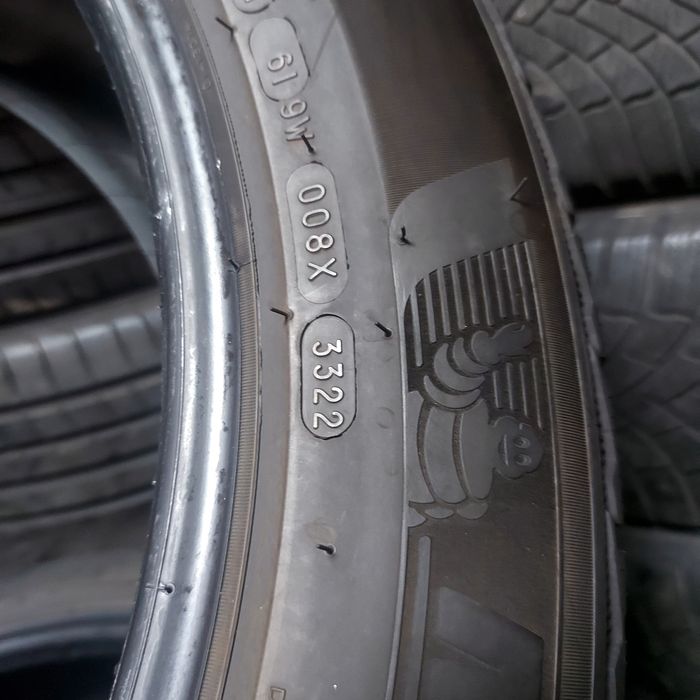 255/50/21" Michelin pilot alpin5 suv.dot3122