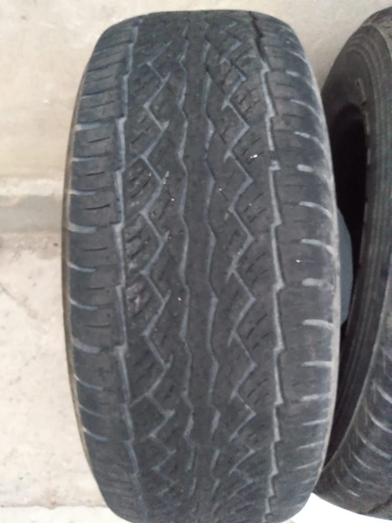 продам резины летные 265/65R17