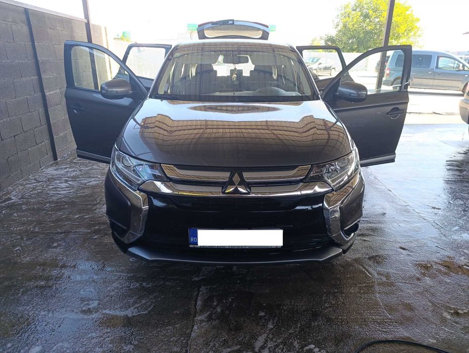 Mitsubishi Outlander 2018
