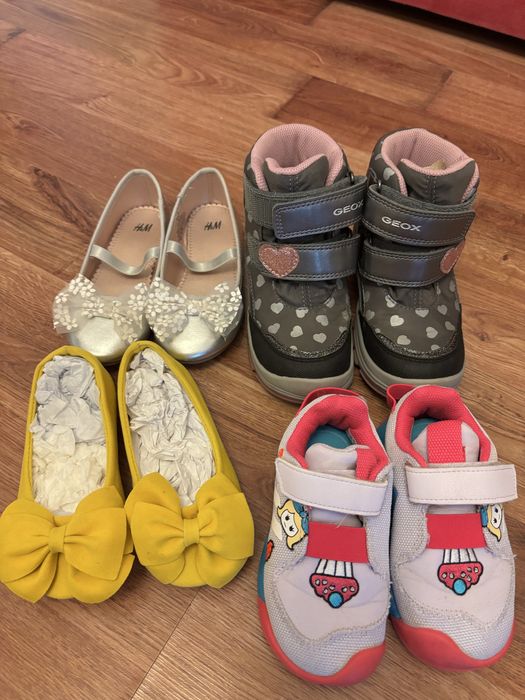 Incaltaminte numarul 26