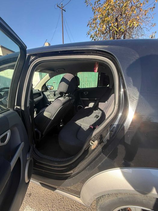 Pentru rabla Smart ForFour 1.3 (90 CP) – 2004 – Negru/Argintiu