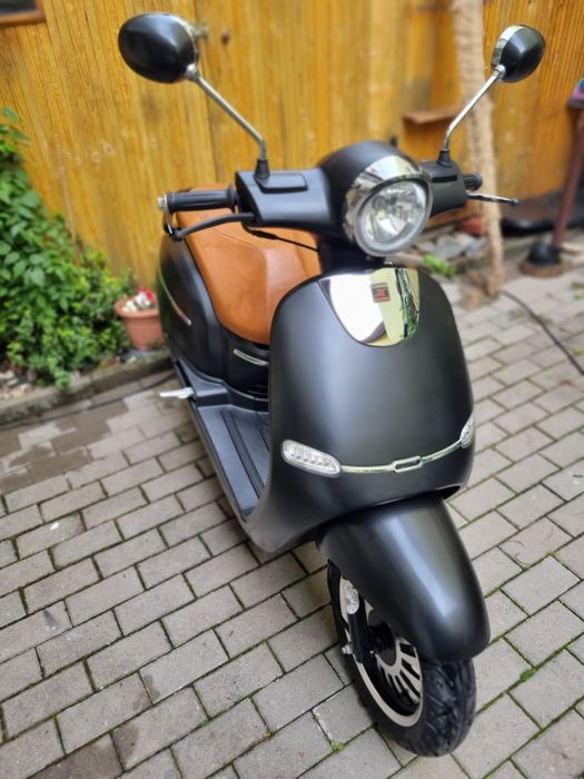 Scuter Explorer Cruzer 50, 2018