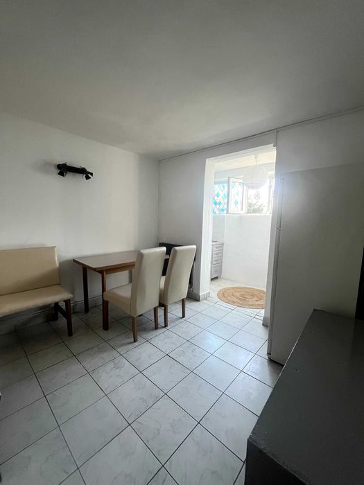 Apartament 2 camere spatios si primitor