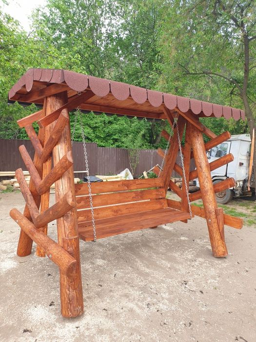 leagăne și foișoare