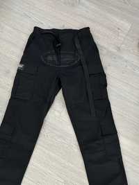 Pantaloni Corteiz Cargo Black on Black