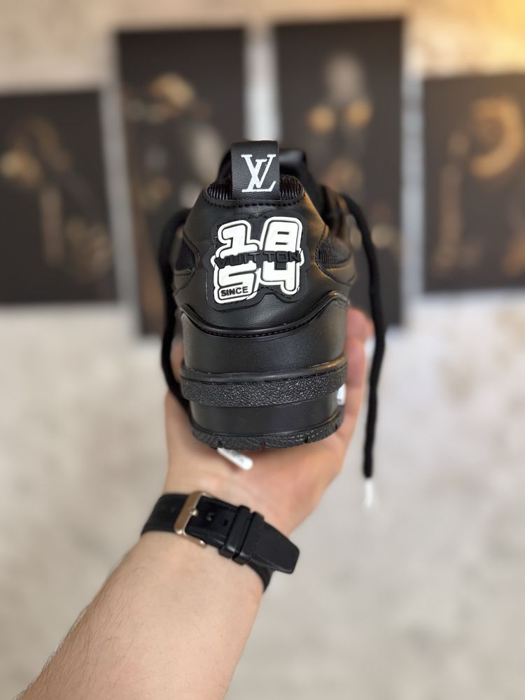 Adidasi Barbati Louis Vuittton 1854 Full Black!