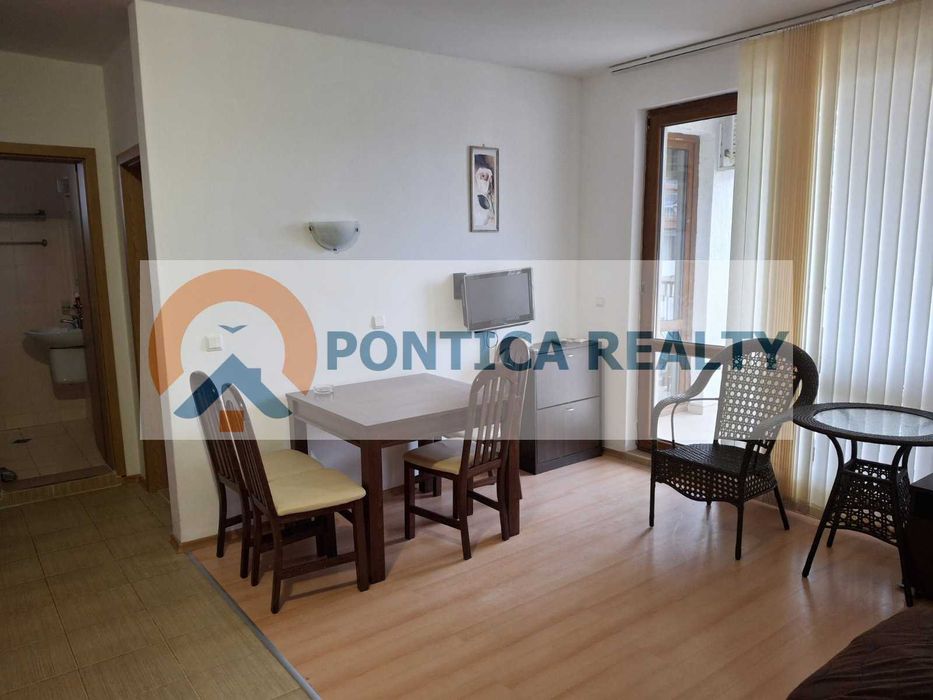 Продава се Двустаен апартамент в к.к. Слънчев бряг - 63 кв.м за 1112 €/кв.м - Снимка #2