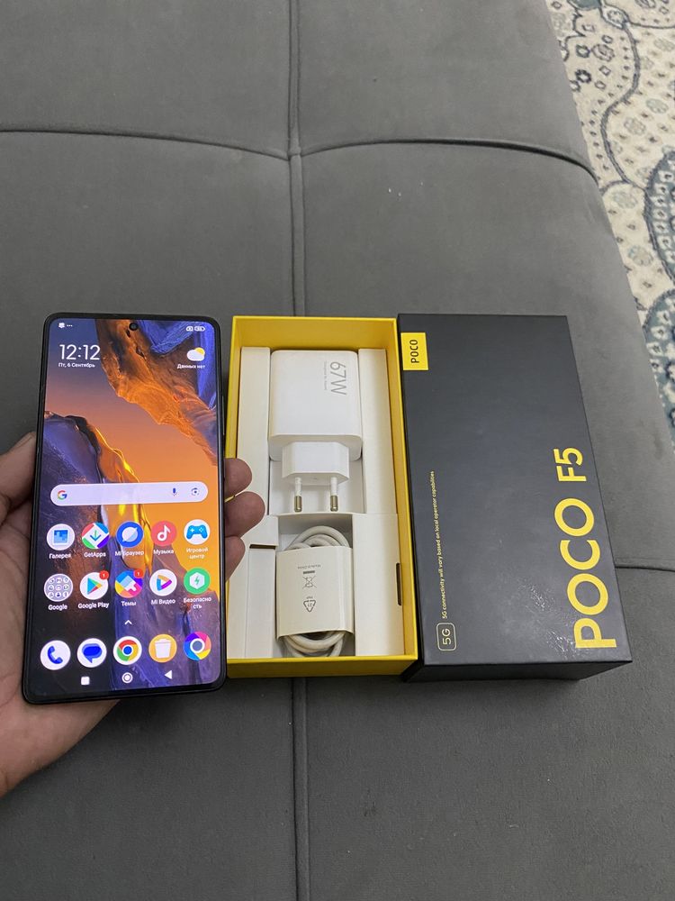 Poco F5. 5G.  12/256