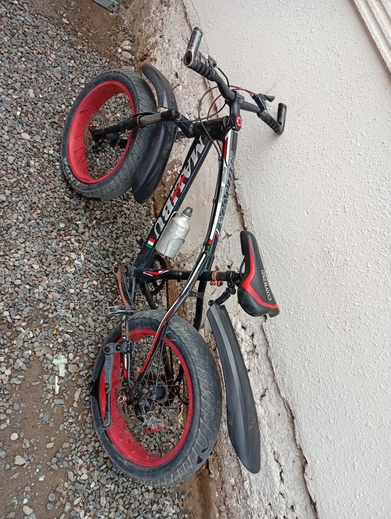 Velosiped sotiladi nomi Malibu yogʻon balon aybi yoʻq