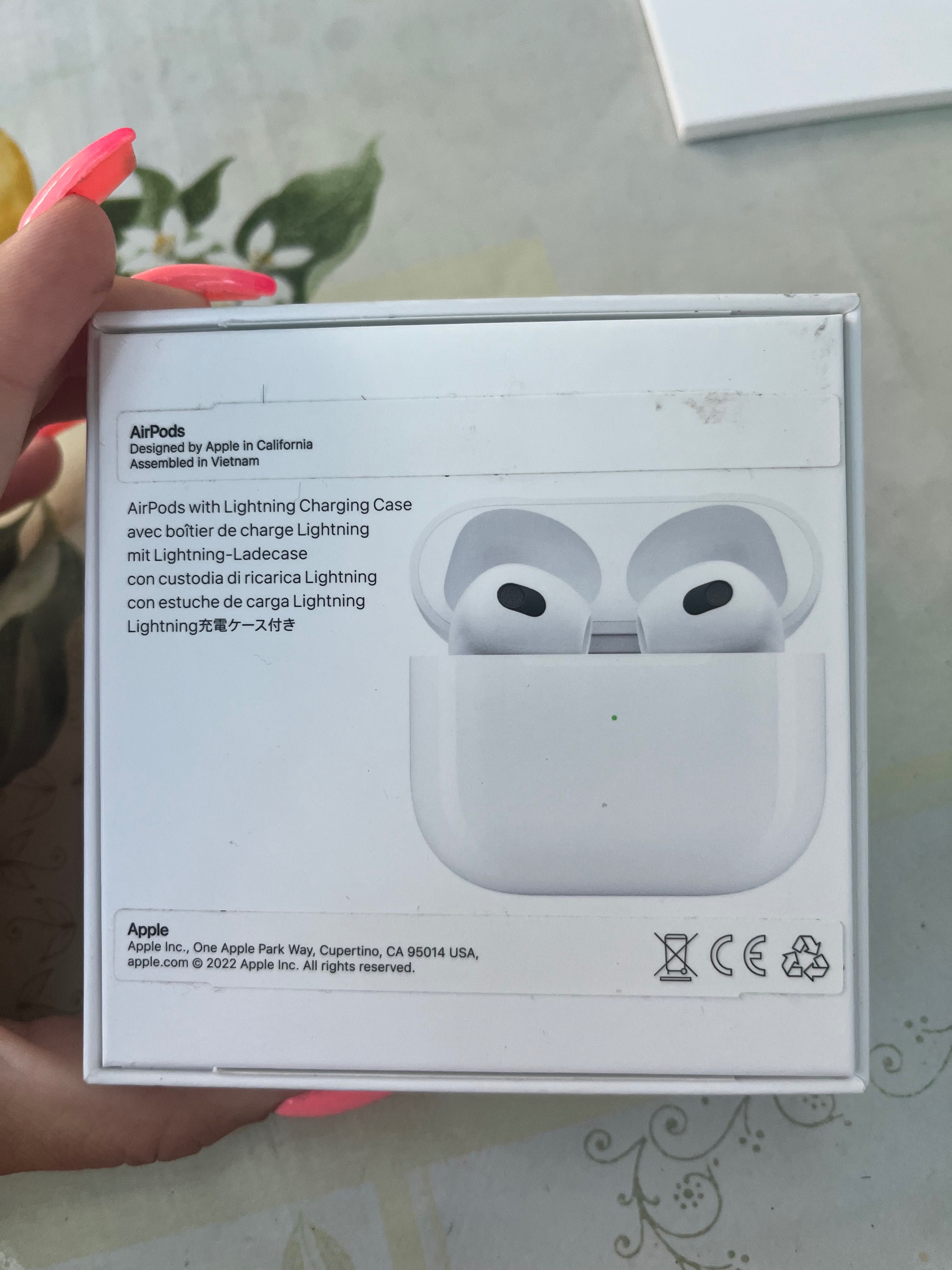 Apple AirPods 3 Generation
