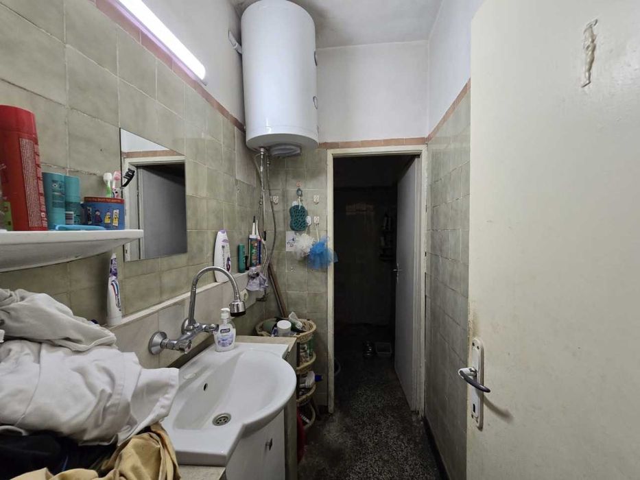 Продава се Тристаен апартамент в Пловдив, Тракия - 96 кв.м за 1125 €/кв.м - Снимка #4