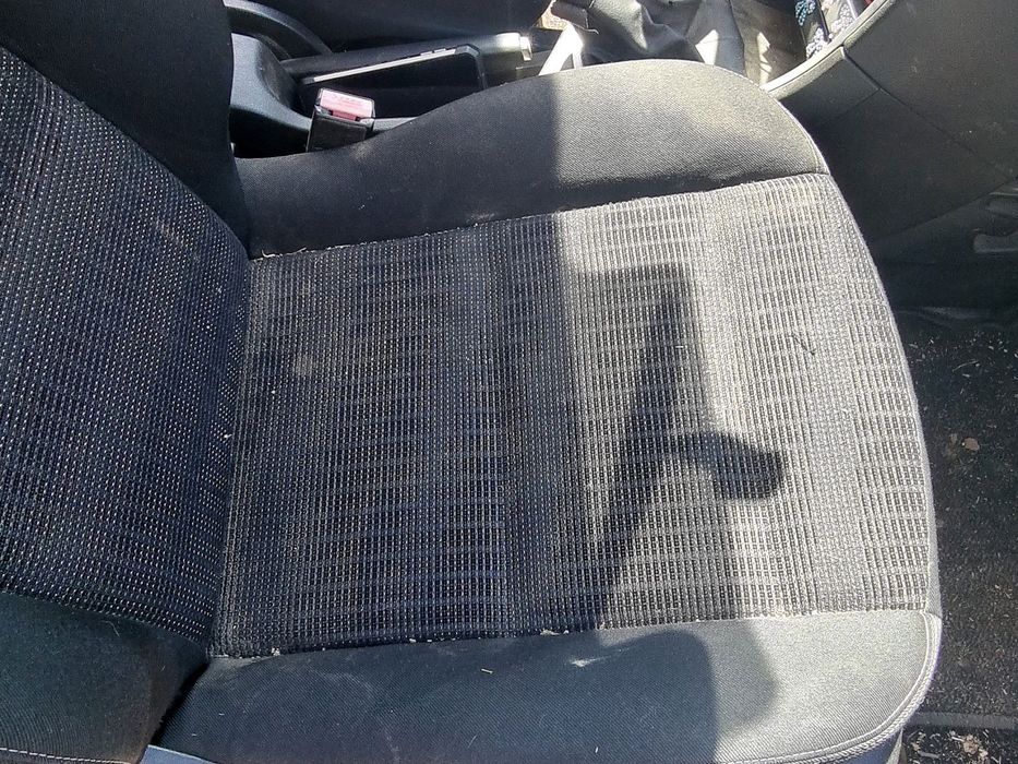 Scaun dreapta fata PEUGEOT 307 [Fabr 2000-2008] 1.6 HDI NFU 80KW / 109