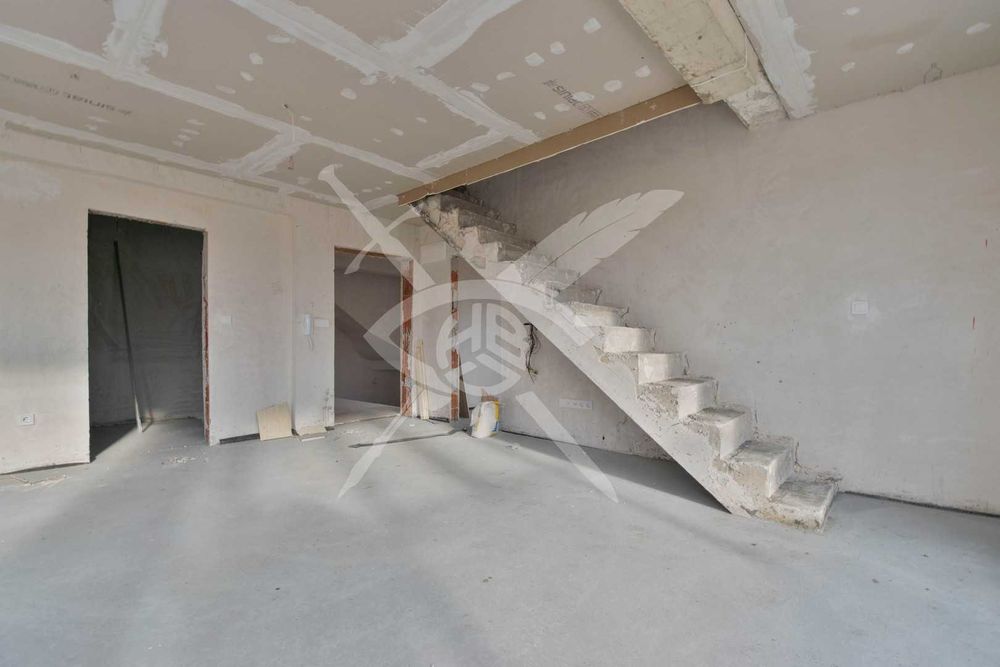 Мезонет в кв. Враждебна № 47284