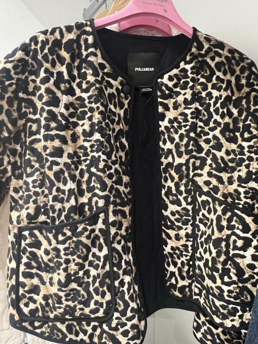 Дамски сака и якета