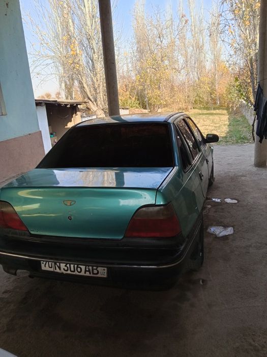 Nexia1 2001 srochno sotiladi