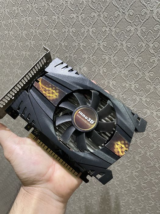 Видеокарта GTX 750