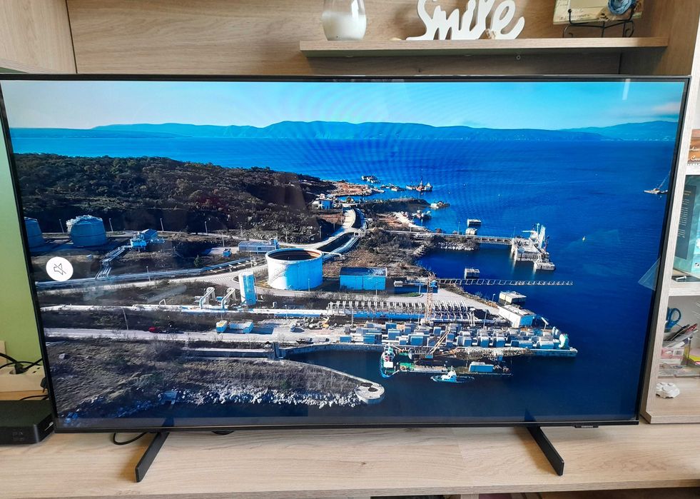 Телевизор Samsung UE50TU8072 50"